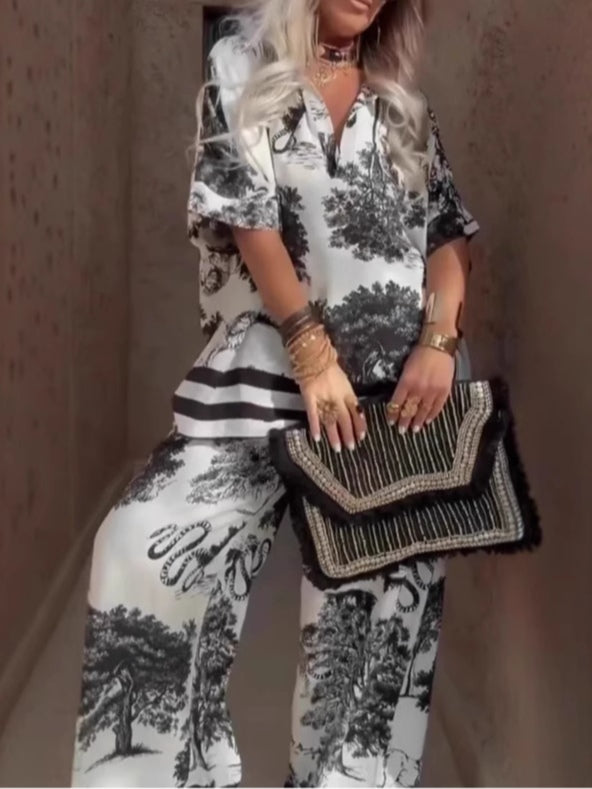 SUTRIO - Alexis V-neck Top and Wide-leg Pants Set