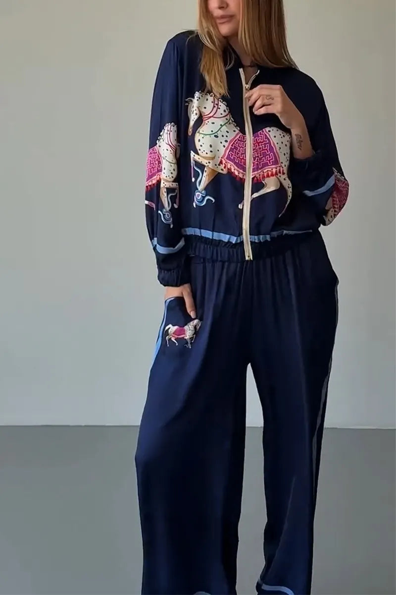 POTENZA - Completo casual nero con stampa pony, giacca e pantaloni ampi