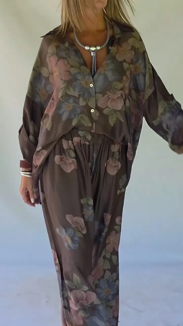TUFINO - Completo marrone floreale con camicia oversize e pantaloni ampi