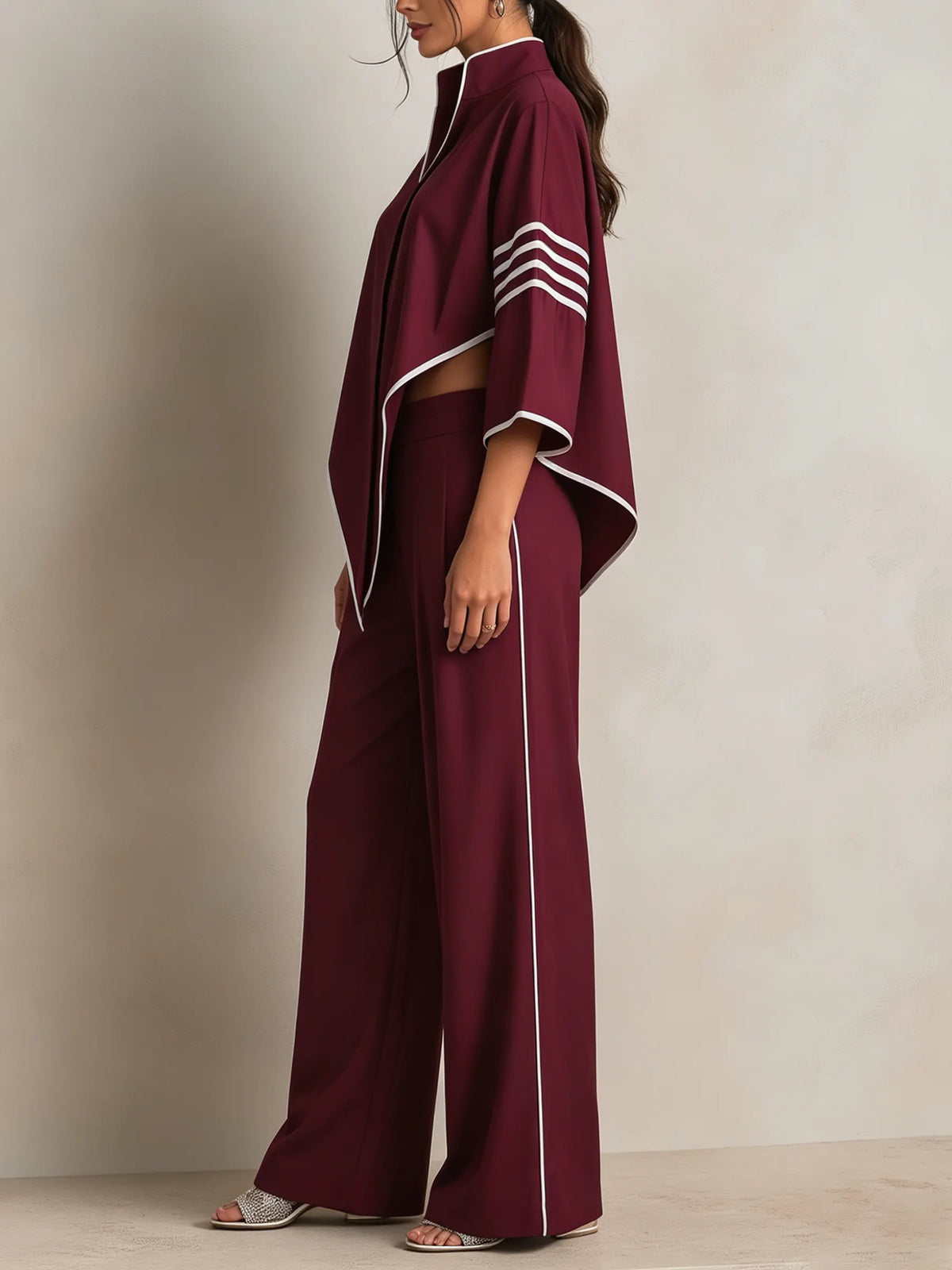 CREMELLA - Completo bordeaux con top asimmetrico e pantaloni ampi