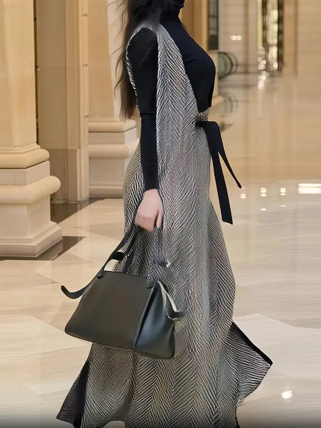 NOALE - Urban Buttoned Herringbone Cross Neck Vest