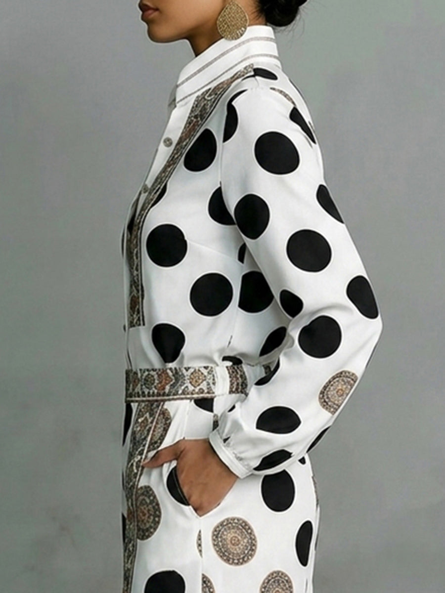 DORALICE - Blusa bianca a pois con collo alto e bottoni contrasto