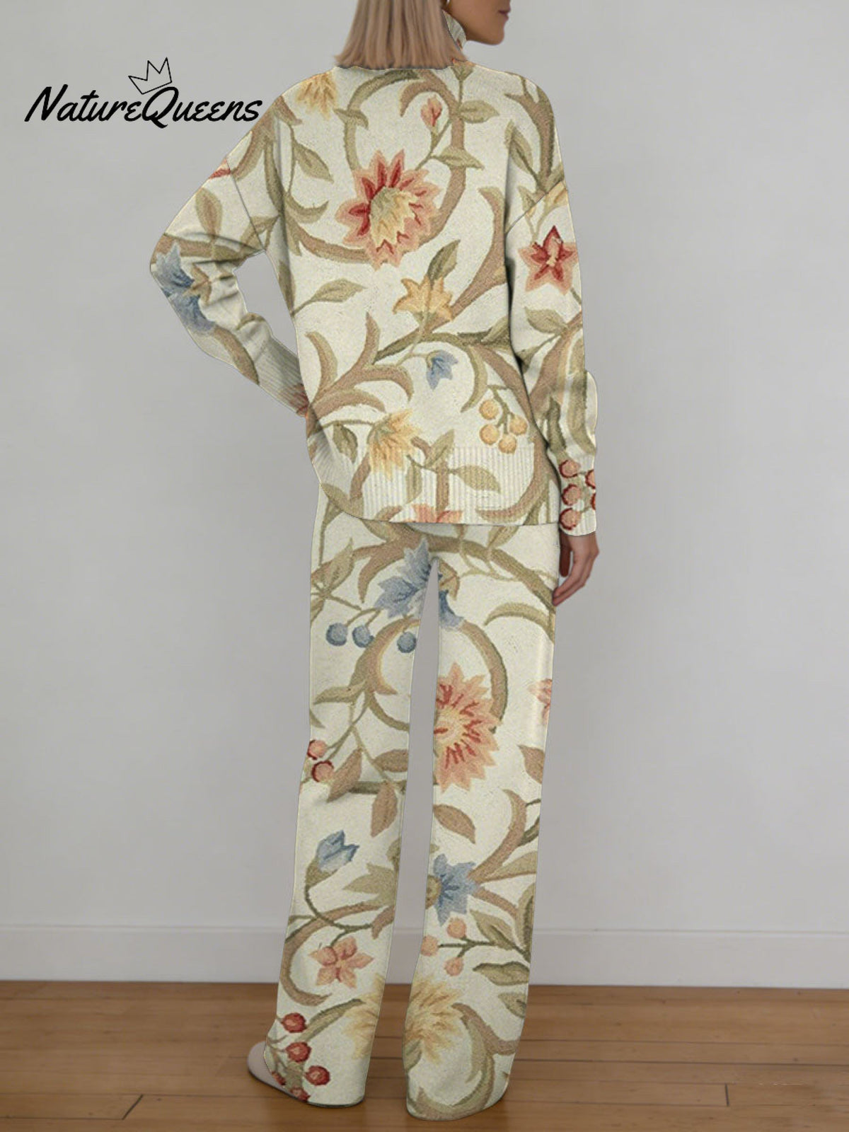 BIOGLIO - Completo multicolor floreale con collo alto e maniche lunghe